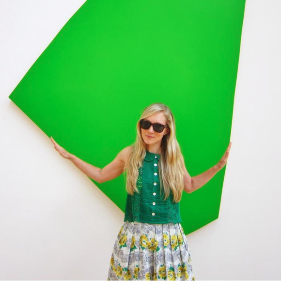 Meet your Posher, Meredith - Picture 2 of 3